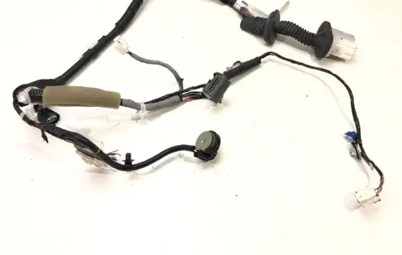 Honda CR-V Front door wiring loom 32751-T1E-G701
