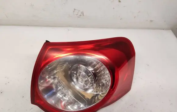 Volkswagen PASSAT B6 Rear/tail lights 3C9945096N