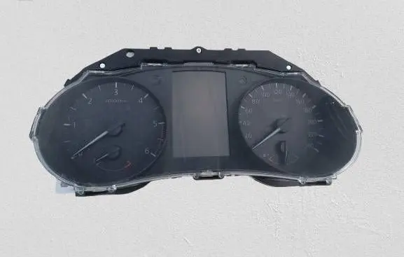 Nissan Qashqai Speedometer (instrument cluster)