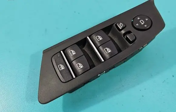 BMW 5 G30 G31 G38 Electric window control switch 6832729 IMPRK1550553
