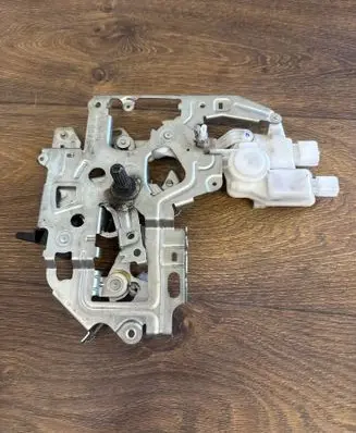 Renault Master III Sliding door lock 826703236R
