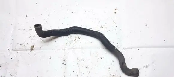 Volvo XC90 Engine coolant pipe/hose