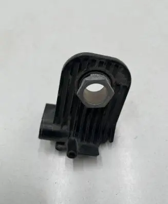 Mini Cooper Countryman R60 Headlight/headlamp mounting bracket