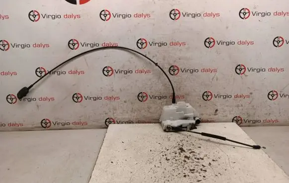 Renault Twingo II Front door lock 384978 050613