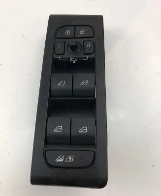 Volvo XC40 Electric window control switch 32319765