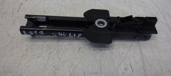 Volvo V40 Seat belt adjustment rail 8632605