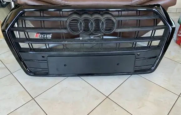 Audi Q5 SQ5 Front bumper upper radiator grill 80A853651F 80A853651L 80A853651G