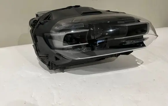 Porsche Taycan 9J1 Headlight/headlamp 9J1941036F