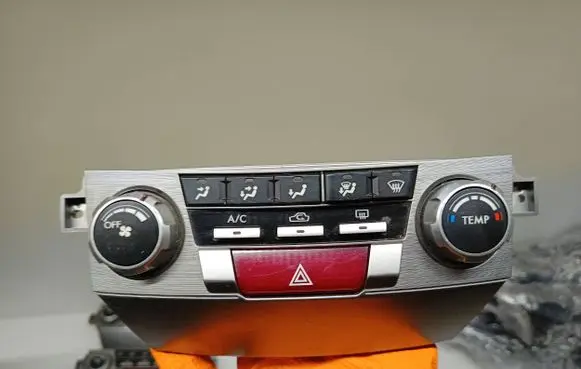 Subaru Outback Climate control unit 72311AJ08A MX2370002753