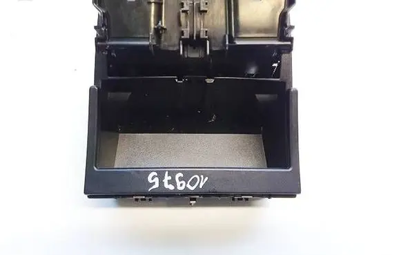 Mercedes-Benz GL X164 Car ashtray a1646800010 a1646800501