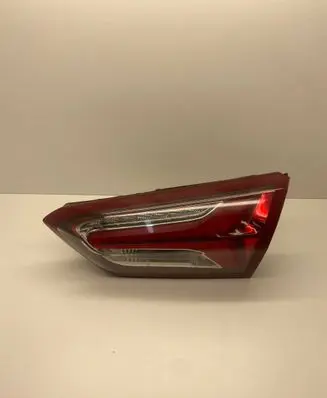 Chevrolet Malibu Tailgate rear/tail lights 84595945