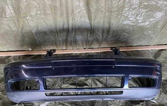 Volkswagen Golf IV Front bumper 1E0805903