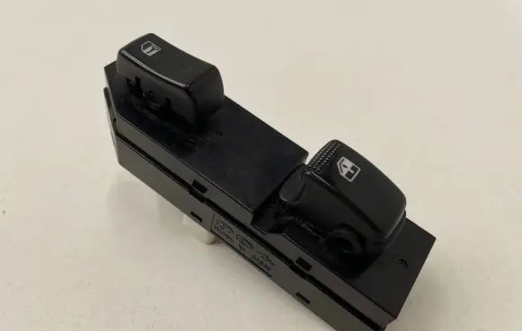 KIA Sportage Electric window control switch 070209