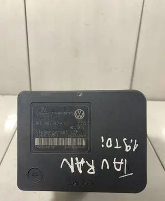 Volkswagen Touran I ABS Pump 1K0907379AC