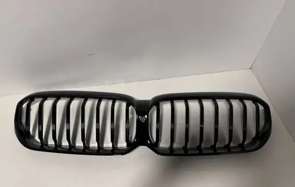 BMW 5 G30 G31 G38 Front grill 9852169 51129852169
