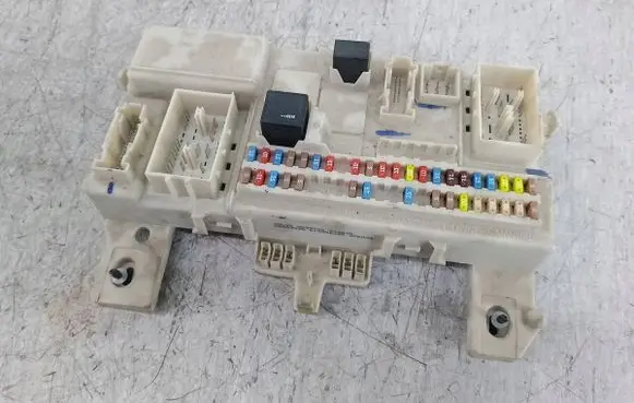 Volvo V50 Fuse box set