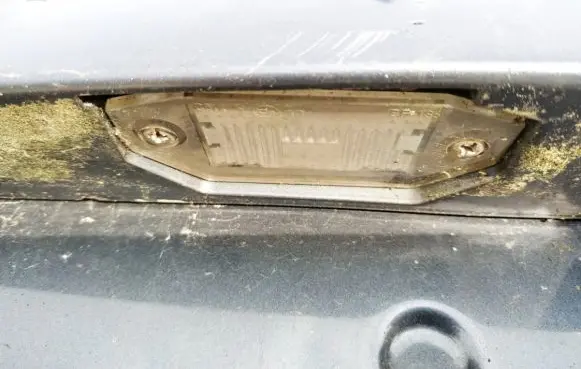 Ford Mondeo Mk III Number plate light