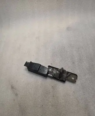 Audi Q7 4L Tailgate/trunk/boot lift motor 4F9827383B 0124250