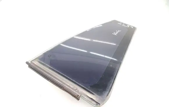 Opel Vectra C Rear vent window glass 43R06711 AS2