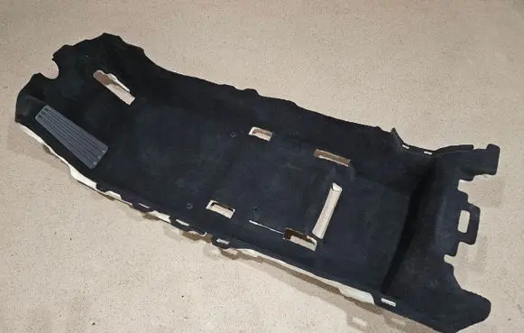 Porsche Taycan 9J1 Front floor carpet liner 9J1863101B