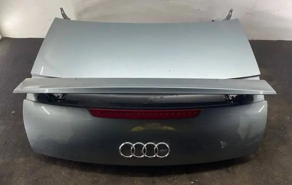 Audi TT TTS Mk2 Tailgate/trunk/boot lid 8J7827023B