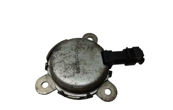 Ford Focus Camshaft vanos timing valve CM5G6M280FA