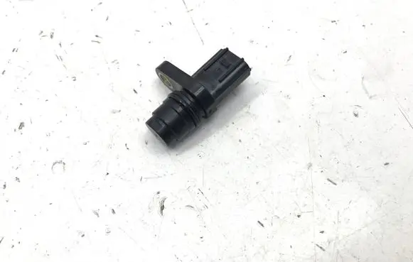 Honda ZR-V Camshaft position sensor 10G18338