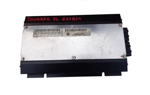 Volkswagen Touareg I Sound amplifier 7L6035466
