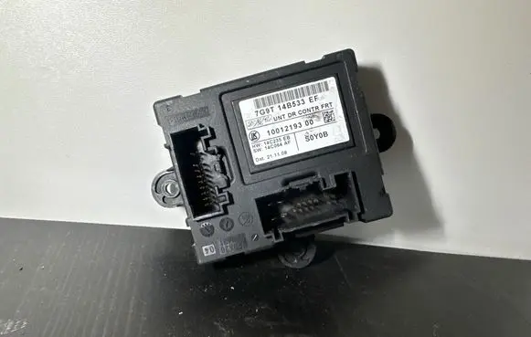 Volvo XC60 Door control unit/module 7G9T14B533EF 14C235EB 1001219300