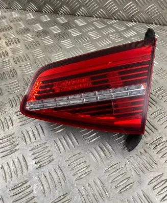 Volkswagen PASSAT B8 Tailgate rear/tail lights 3G5945308J