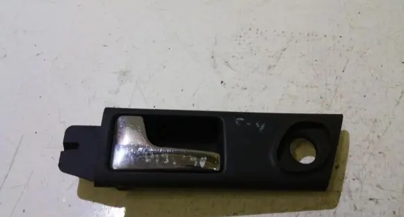 Audi A6 S6 C4 4A Rear door interior handle 4a0839019b