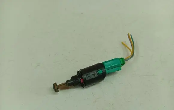 Citroen C4 II Brake pedal sensor switch 9650688480