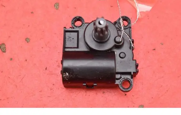 KIA Sportage Air flap motor/actuator D332LFDBA01