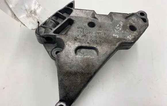 Audi A3 S3 8P Engine mounting bracket 03G199207F