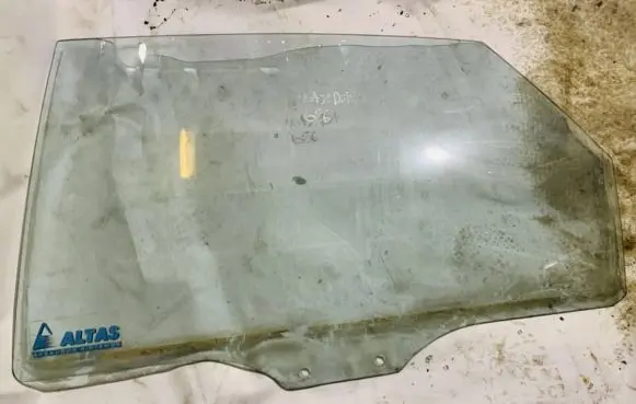Mazda 626 Rear door window glass