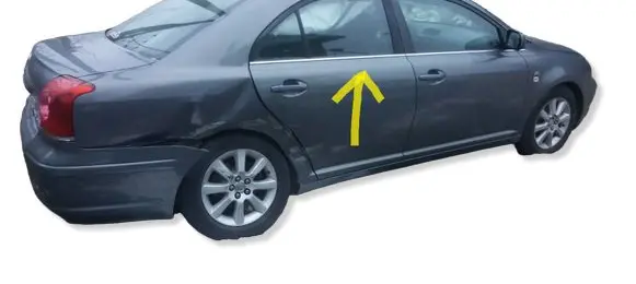 Toyota Avensis T250 Rear door window glass AS2 REARRIGHT
