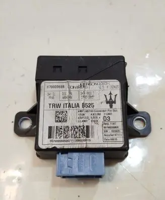 Maserati Ghibli Power steering control unit/module 670009685