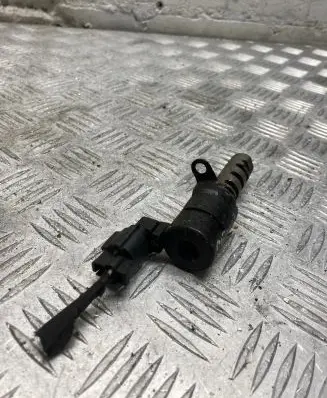KIA Ceed Camshaft vanos timing valve 243552B000