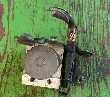 Renault Megane II ABS Pump 0265234000