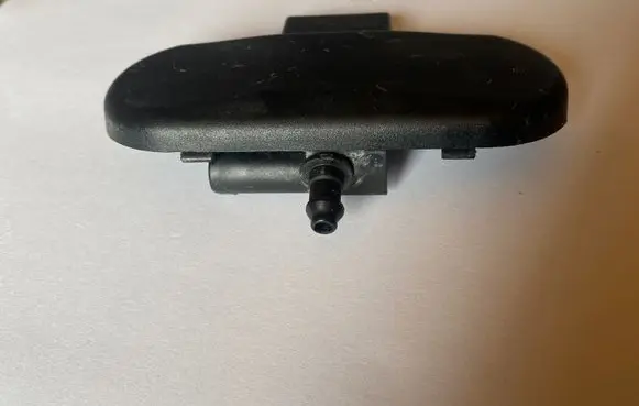 Audi A4 S4 B8 8K Windshield washer spray nozzle 8T0955988
