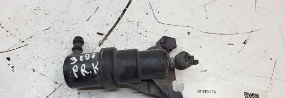 BMW 7 E65 E66 Headlight washer spray nozzle