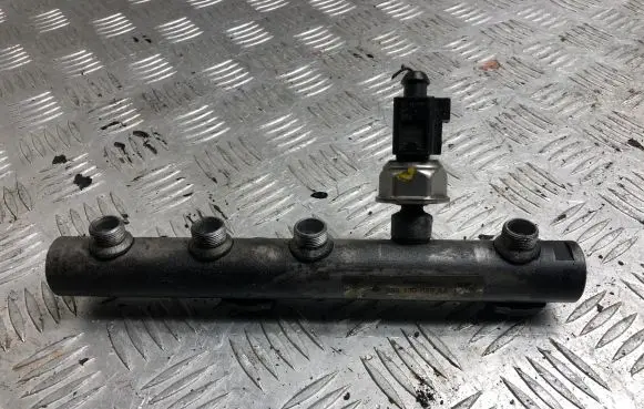 Audi A6 S6 C6 4F Fuel main line pipe 059130089AA 059130758E