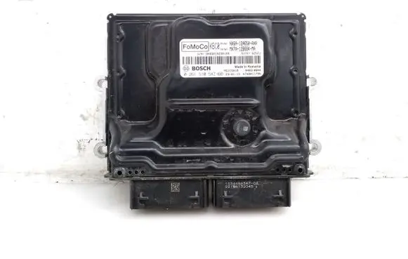 Ford Focus Engine control unit/module NX6A12A650AXA MX7A12B684MA 0261S105XZ