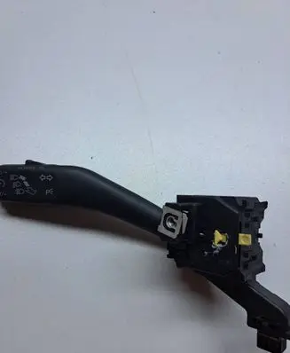 Volkswagen Golf VI Indicator stalk 1K0953513G 01103512 10351292790214