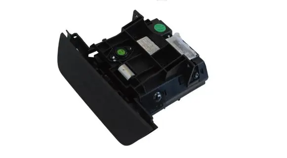 Glove box
