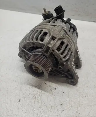 Toyota Corolla E120 E130 Generator/alternator 0124315024