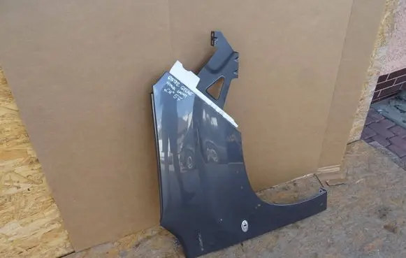 Peugeot Rifter Fender