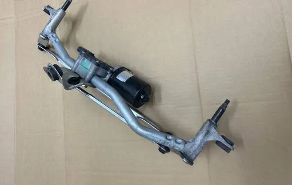 Seat Ateca Front wiper linkage and motor 576955113A 443122430017