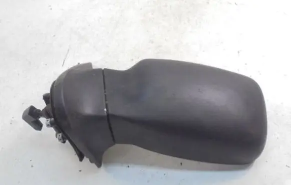 Ford Escort Manual wing mirror 96FBV17683CB