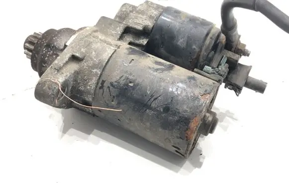 Skoda Fabia Mk1 (6Y) Starter motor 0001120400